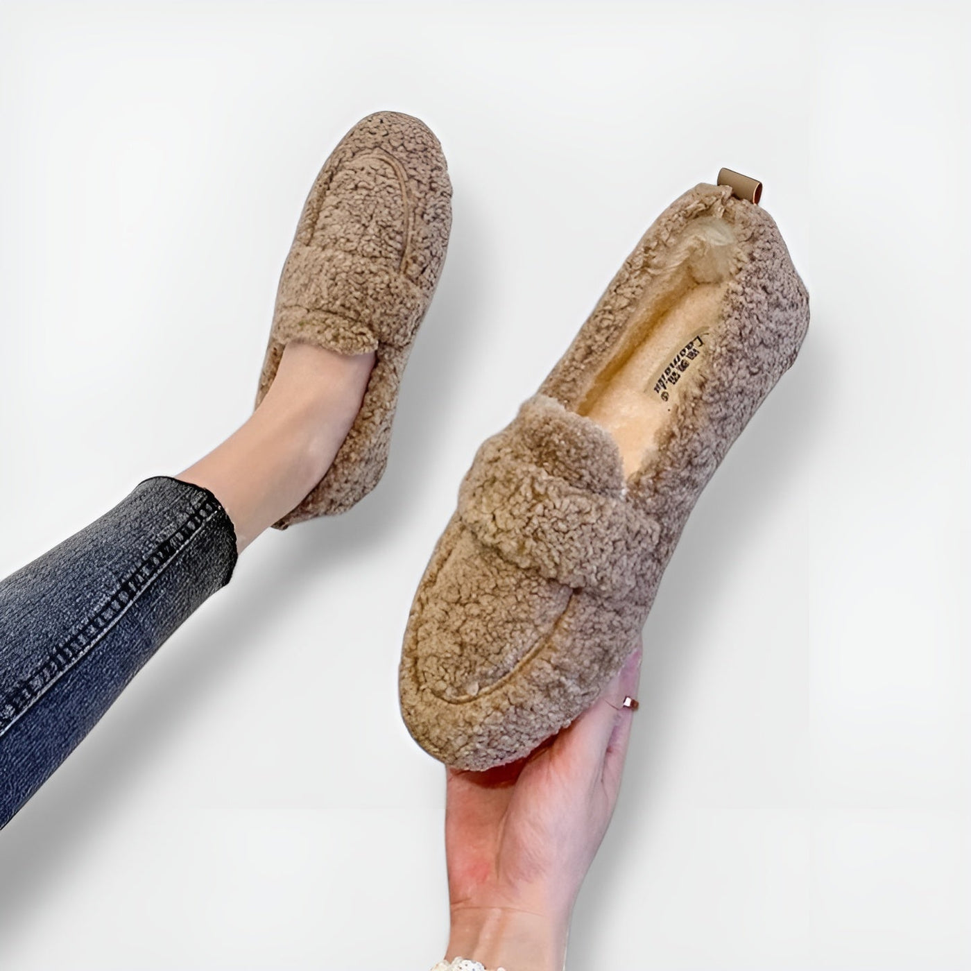 Lisa™ | Chaussons Varma au design élégant