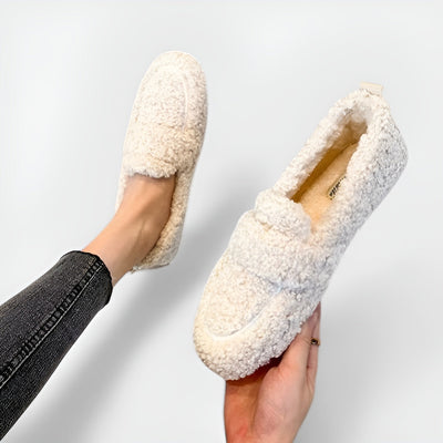 Lisa™ | Chaussons Varma au design élégant