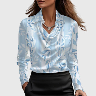 JULIA™ | Blouse avec un éclat luxueux et un col plissé