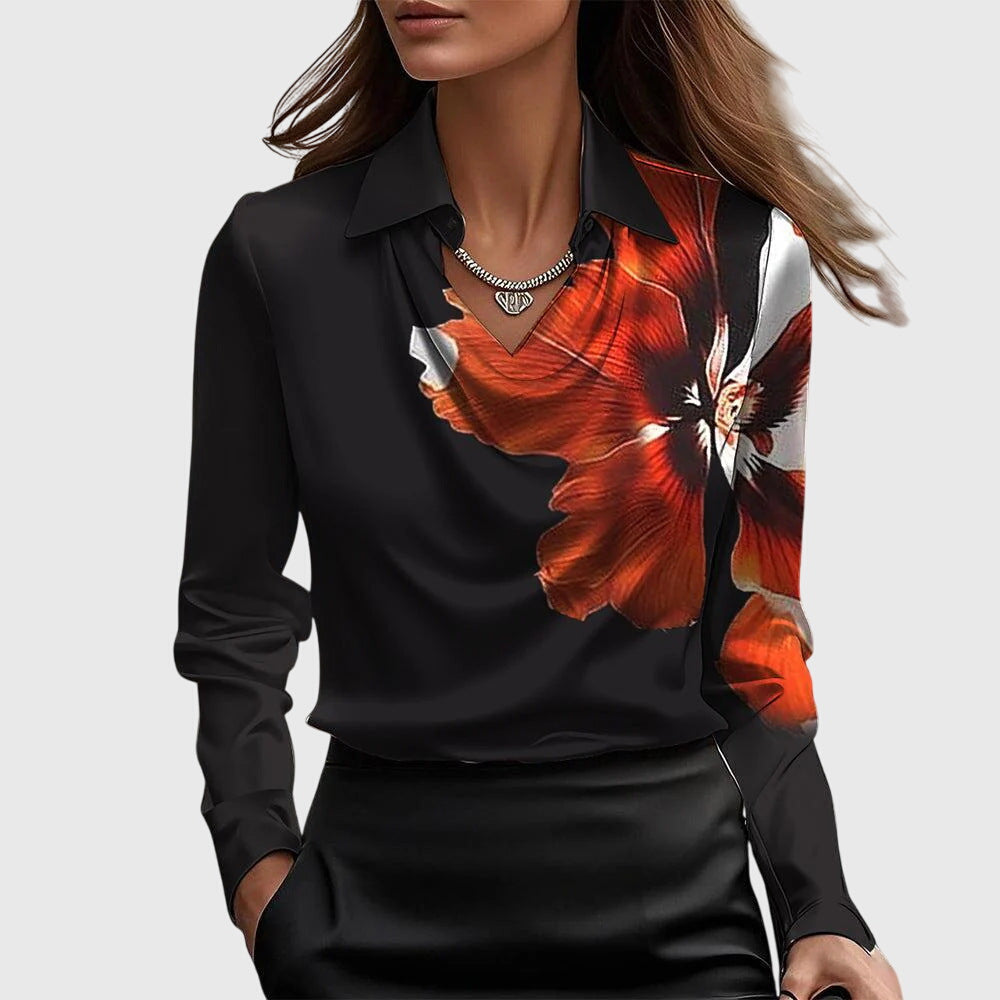 JULIA™ | Blouse avec un éclat luxueux et un col plissé