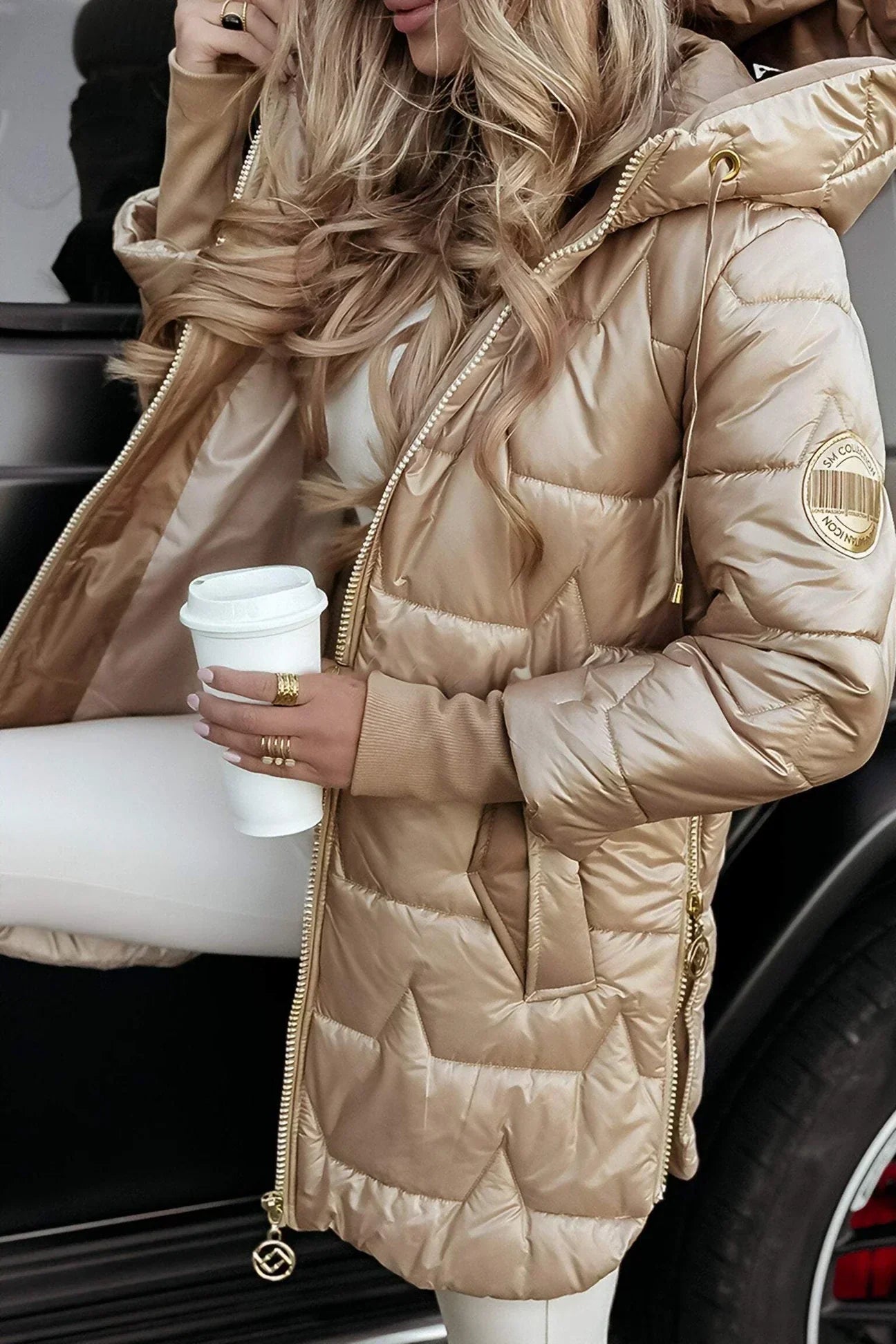 Selina™ | Manteau d'hiver élégant avec capuche et rembourrage